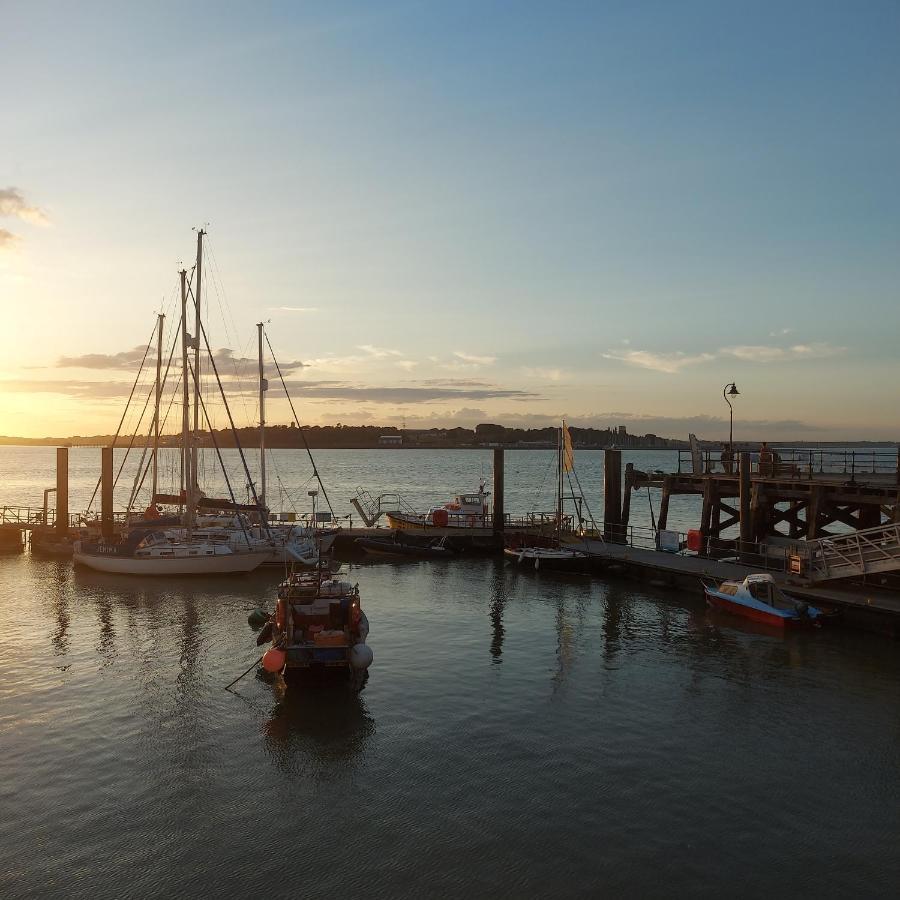 The Swan Inn Harwich Exteriör bild